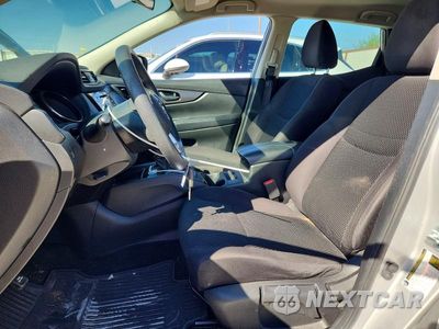 Zdjęcie 7 z 13 samochodu: 2017 NISSAN ROGUE SPORT S VIN:JN1BJ1CP7HW013523 - miniatura