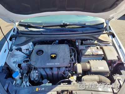 Zdjęcie 11 z 12 samochodu: 2018 HYUNDAI ELANTRA SEL VIN:5NPD84LF4JH289938 - miniatura
