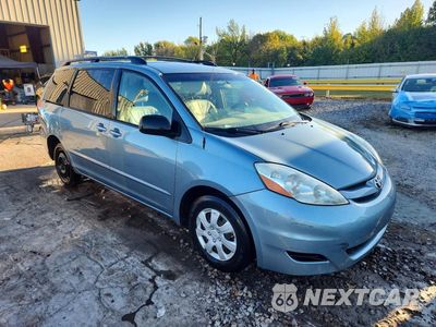 Czwarte zdjęcie samochodu z boku: 2008 TOYOTA SIENNA LE 7-PASSENGER VIN:5TDZK23C58S186646 - miniatura