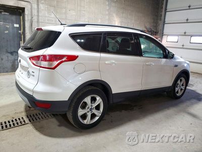 Trzecie zdjęcie samochodu z tyłu: 2015 FORD ESCAPE SE VIN:1FMCU9GX7FUB43176 - miniatura