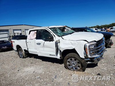 Czwarte zdjęcie samochodu z boku: 2023 FORD F350 SUPER DUTY VIN:1FT8W3BT4PED34846 - miniatura