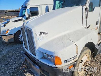 Zdjęcie 11 z 13 samochodu: 2000 KENWORTH T600 SEMI TRUCK VIN:3WKAD69X0YF831010 - miniatura