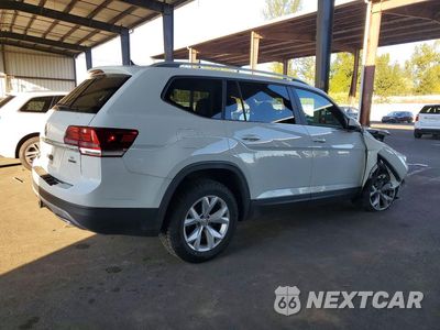 Trzecie zdjęcie samochodu z tyłu: 2018 VOLKSWAGEN ATLAS SE VIN:1V2KR2CAXJC587501 - miniatura