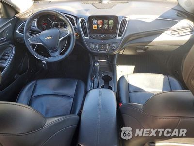 Zdjęcie 8 z 12 samochodu: 2018 CHEVROLET MALIBU LT VIN:1G1ZD5ST2JF209215 - miniatura
