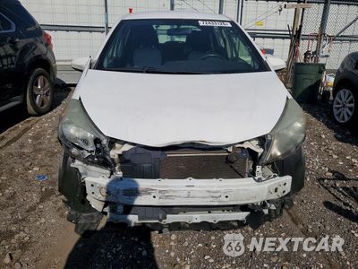 Piąte zdjęcie samochodu w środku: 2013 TOYOTA YARIS 5-DOOR LE VIN:JTDKTUD3XDD562112 - miniatura