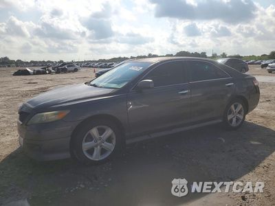 2011 TOYOTA CAMRY SE 4T1BF3EK0BU692173 - główne zdjęcie licytacji z USA - miniatura