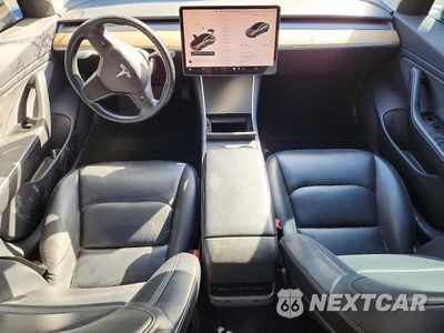 Zdjęcie 8 z 12 samochodu: 2018 TESLA MODEL 3 VIN:5YJ3E1EAXJF077502 - miniatura
