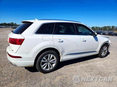 Trzecie zdjęcie samochodu z tyłu: 2019 AUDI Q7 PREMIUM PLUS VIN:WA1LAAF70KD042842 - miniatura