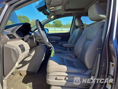 Zdjęcie 7 z 14 samochodu: 2017 HONDA ODYSSEY EXL VIN:5FNRL5H60HB007810 - miniatura