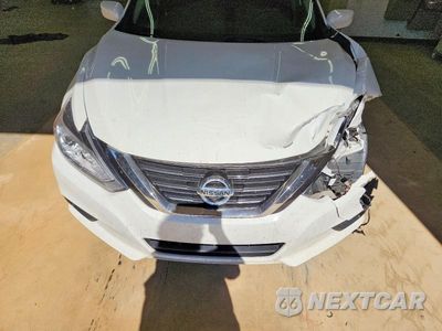 Zdjęcie 11 z 12 samochodu: 2016 NISSAN ALTIMA 2.5 S VIN:1N4AL3AP9GC201757 - miniatura