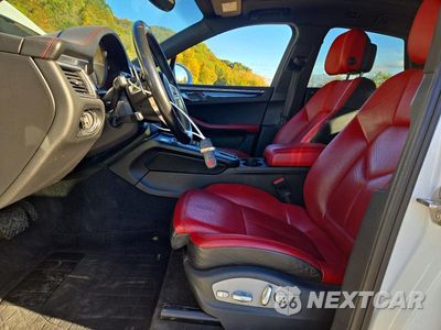 Zdjęcie 7 z 13 samochodu: 2016 PORSCHE MACAN S VIN:WP1AB2A50GLB54767 - miniatura