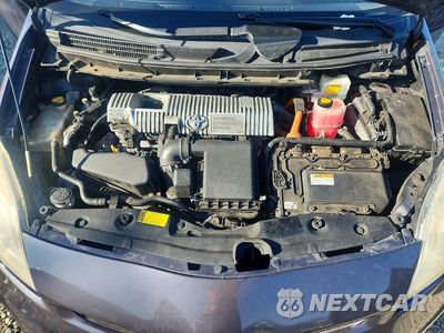 Zdjęcie 11 z 12 samochodu: 2013 TOYOTA PRIUS TWO VIN:JTDKN3DUXD5565888 - miniatura