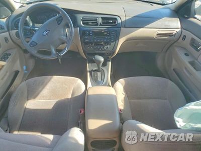 Zdjęcie 8 z 12 samochodu: 2001 FORD TAURUS SEL VIN:1FAHP56S41A177253 - miniatura