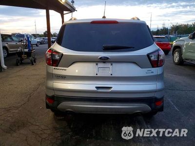 Zdjęcie 6 z 12 samochodu: 2018 FORD ESCAPE SE VIN:1FMCU9GD3JUD37069 - miniatura