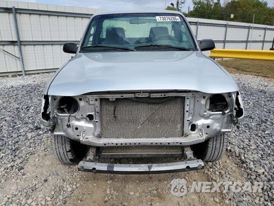 Piąte zdjęcie samochodu w środku: 2004 TOYOTA TACOMA BASE VIN:5TENL42N54Z337766 - miniatura