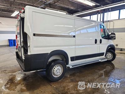 Trzecie zdjęcie samochodu z tyłu: 2026 RAM PROMASTER 2500 2500 STANDARD VIN:3C6LRVVG3TE195245 - miniatura