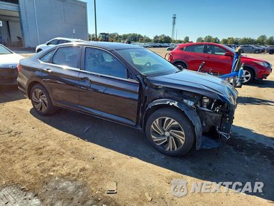 Czwarte zdjęcie samochodu z boku: 2019 VOLKSWAGEN JETTA SEL PREMIUM VIN:3VWG57BU5KM099775 - miniatura