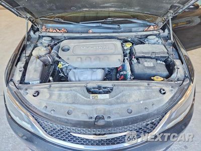 Zdjęcie 11 z 12 samochodu: 2015 CHRYSLER 200 LIMITED VIN:1C3CCCAB9FN745979 - miniatura