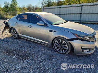 Czwarte zdjęcie samochodu z boku: 2015 KIA OPTIMA SX VIN:5XXGR4A72FG454992 - miniatura