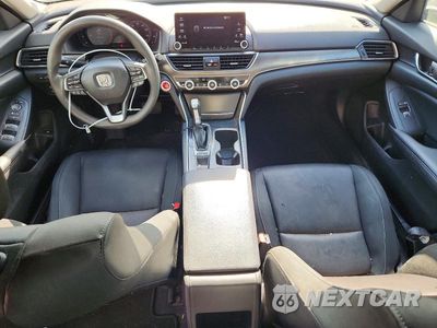 Zdjęcie 8 z 13 samochodu: 2019 HONDA ACCORD LX VIN:1HGCV1F12KA087905 - miniatura