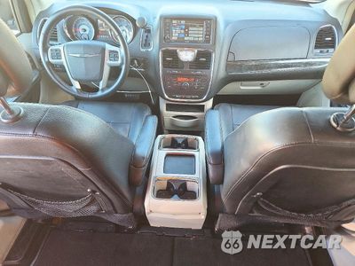Zdjęcie 8 z 14 samochodu: 2015 CHRYSLER TOWN & COUNTRY TOURING VIN:2C4RC1BGXFR564820 - miniatura