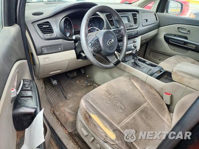 Zdjęcie 8 z 13 samochodu: 2017 KIA SEDONA LX VIN:KNDMB5C16H6224931 - miniatura