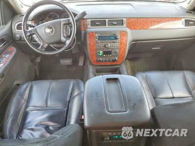 Zdjęcie 8 z 13 samochodu: 2008 CHEVROLET SUBURBAN K1500 LS VIN:3GNFK16358G191392 - miniatura
