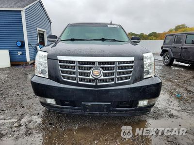 Piąte zdjęcie samochodu w środku: 2011 CADILLAC ESCALADE LUXURY VIN:1GYS4BEF8BR389971 - miniatura