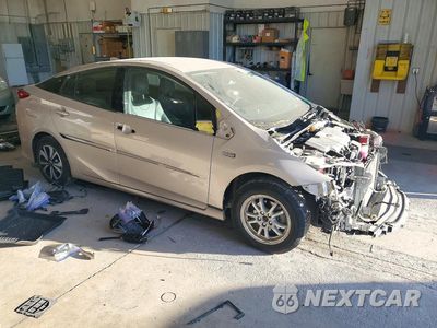 Czwarte zdjęcie samochodu z boku: 2017 TOYOTA PRIUS PRIME ADVANCED VIN:JTDKARFP6H3056565 - miniatura