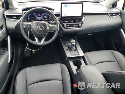 Zdjęcie 8 z 13 samochodu: 2026 TOYOTA COROLLA CROSS XLE VIN:7MUEAABG5TV183471 - miniatura