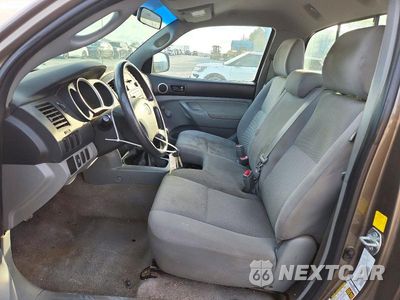 Zdjęcie 7 z 12 samochodu: 2011 TOYOTA TACOMA BASE VIN:5TFNX4CN2BX004836 - miniatura