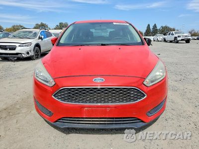 Piąte zdjęcie samochodu w środku: 2017 FORD FOCUS SE VIN:1FADP3K26HL285770 - miniatura