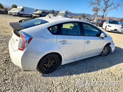 Trzecie zdjęcie samochodu z tyłu: 2014 TOYOTA PRIUS TWO VIN:JTDKN3DU4E0364731 - miniatura