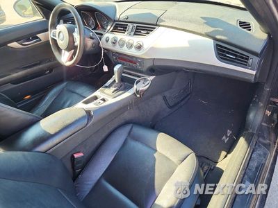 Zdjęcie 8 z 12 samochodu: 2009 BMW Z4 SDRIVE30I VIN:WBALM53539E376906 - miniatura