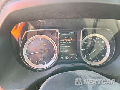 Zdjęcie 9 z 12 samochodu: 2017 NISSAN TITAN XD SV VIN:1N6BA1F30HN522118 - miniatura