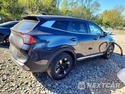 Trzecie zdjęcie samochodu z tyłu: 2026 KIA SPORTAGE LX VIN:5XYK23DF6TG428561 - miniatura