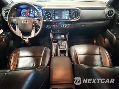 Zdjęcie 8 z 12 samochodu: 2020 TOYOTA TACOMA SR V6 VIN:5TFCZ5AN1LX221239 - miniatura