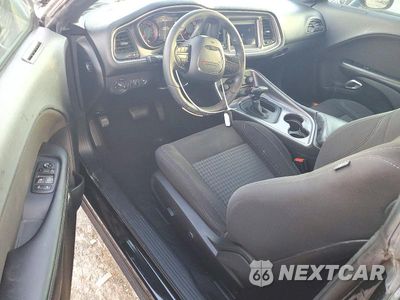 Zdjęcie 8 z 13 samochodu: 2019 DODGE CHALLENGER SXT VIN:2C3CDZAG3KH714726 - miniatura