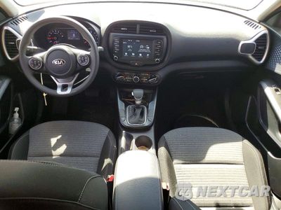 Zdjęcie 8 z 13 samochodu: 2020 KIA SOUL S VIN:KNDJ23AUXL7109661 - miniatura