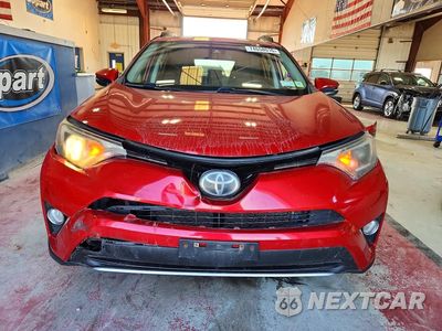 Piąte zdjęcie samochodu w środku: 2017 TOYOTA RAV4 XLE VIN:2T3RFREV0HW561871 - miniatura