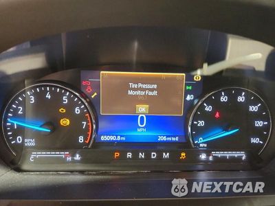 Zdjęcie 9 z 14 samochodu: 2020 FORD EXPLORER XLT VIN:1FMSK8DH5LGC55543 - miniatura