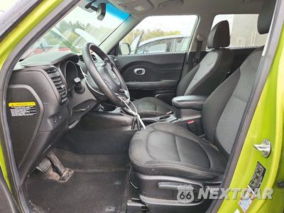 Zdjęcie 7 z 14 samochodu: 2017 KIA SOUL + VIN:KNDJP3A50H7882883 - miniatura