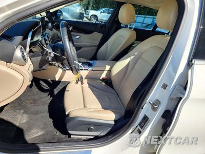Zdjęcie 7 z 12 samochodu: 2017 MERCEDES-BENZ C 300 4MATIC VIN:55SWF4KB5HU207669 - miniatura