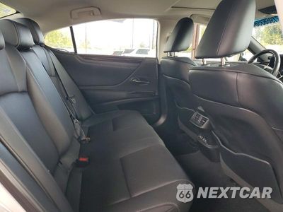 Zdjęcie 10 z 12 samochodu: 2021 LEXUS ES 300H VIN:58ADA1C16MU002802 - miniatura