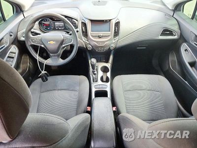 Zdjęcie 8 z 13 samochodu: 2018 CHEVROLET CRUZE LT VIN:3G1BE6SM0JS567762 - miniatura