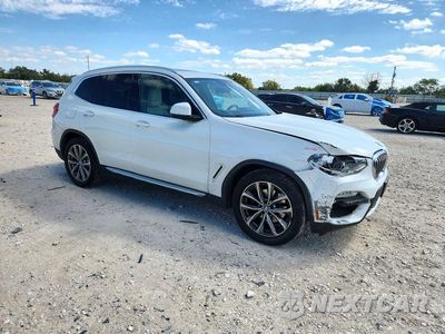 Czwarte zdjęcie samochodu z boku: 2019 BMW X3 SDRIVE30I VIN:5UXTR7C54KLE94126 - miniatura