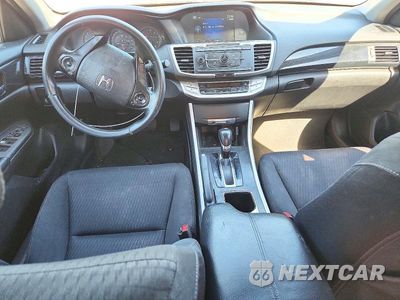 Zdjęcie 8 z 12 samochodu: 2015 HONDA ACCORD SPORT VIN:1HGCR2F51FA215375 - miniatura