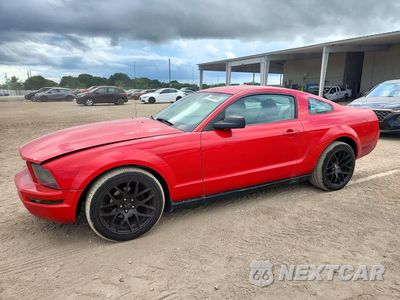 2008 FORD MUSTANG 1ZVHT80N685167107 - główne zdjęcie licytacji z USA - miniatura