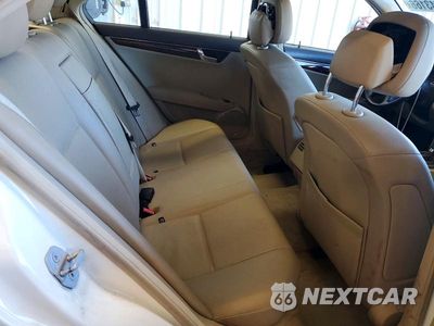 Zdjęcie 10 z 12 samochodu: 2009 MERCEDES-BENZ C 300 4MATIC VIN:WDDGF81X79F255316 - miniatura