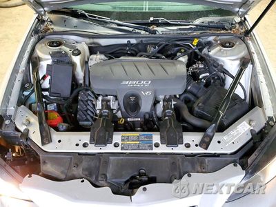 Zdjęcie 11 z 12 samochodu: 2005 PONTIAC GRAND PRIX VIN:2G2WP522551284369 - miniatura